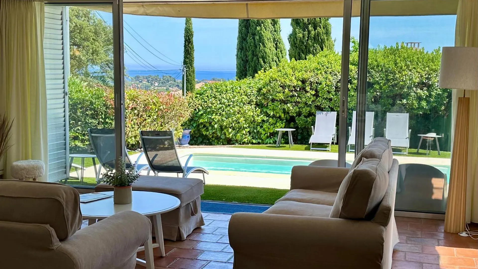 Villa Mahjong Piscine Vue Mer Clim 6 Adultes Et 2 Enfants Cavalaire-sur-Mer